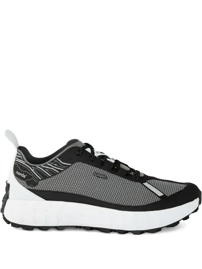 Norda 001 "black" Sneakers
