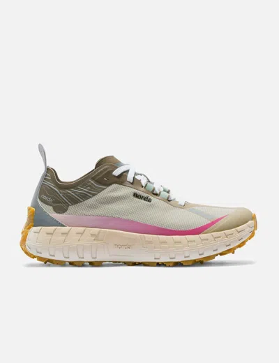 Norda 001a Sky In Burgundy