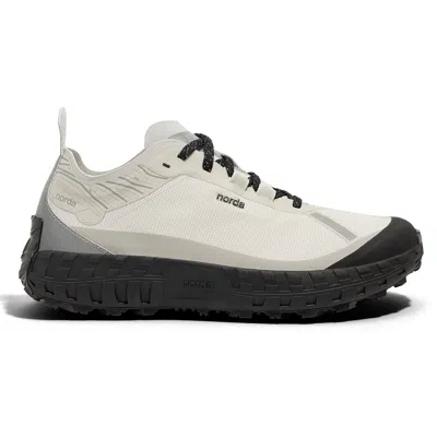 Norda 001a Trainers Cinder In White
