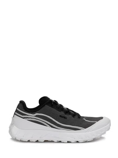 Norda Lightweight Running Sneakers In Black