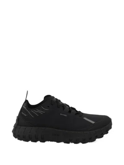 Norda Panelled Low-top Sneakers In Black