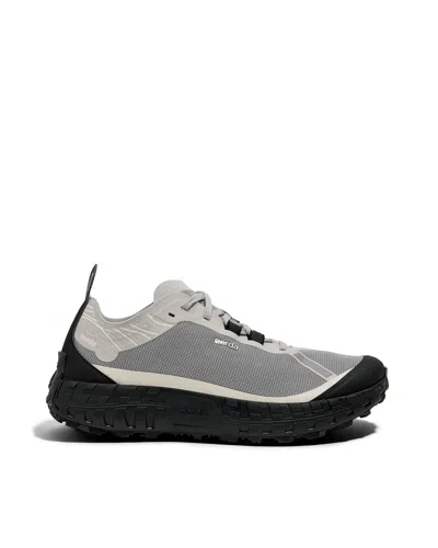 Norda 001a Mesh-panel Sneakers In Black