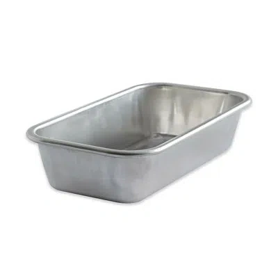 Nordic Ware 4.8 In W X 8.8 In L Rectangle Loaf Pan Silver
