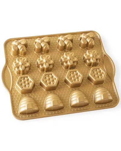 NORDIC WARE NORDIC WARE BUSY BEE BITELET PAN