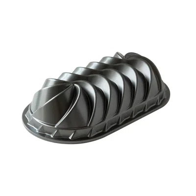 Nordic Ware Cast Aluminum Heritage Loaf Pan In Black