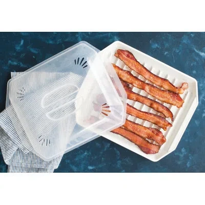 Nordic Ware Compact Bacon Tray With Lid In White