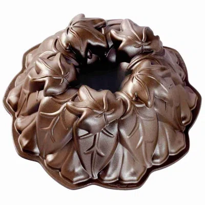 Nordic Ware Harvest Leaves Fluted Cake Pan Pan, Bronze