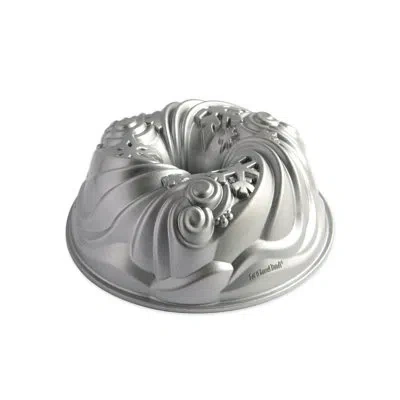Nordic Ware Let It Snow Fluted Cake Pan Pan In Silver