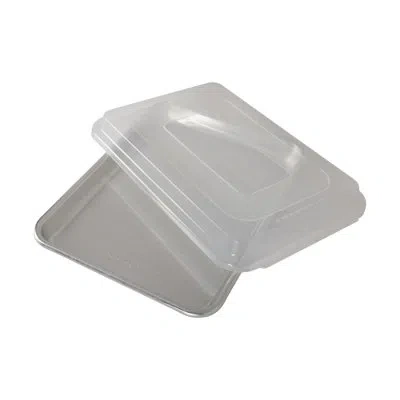 Nordic Ware Natural Commercial Bakers Quarter Sheet With Storage Lid In Silver