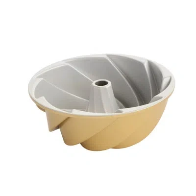 Nordic Ware Non-stick Round Heritage Bundt Cake Pan In Gold