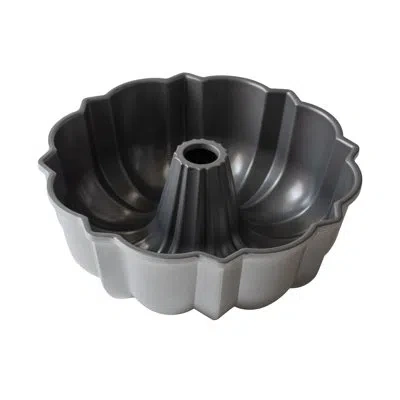 Nordic Ware Novelty Non-stick Aluminum Round Pan In Silver