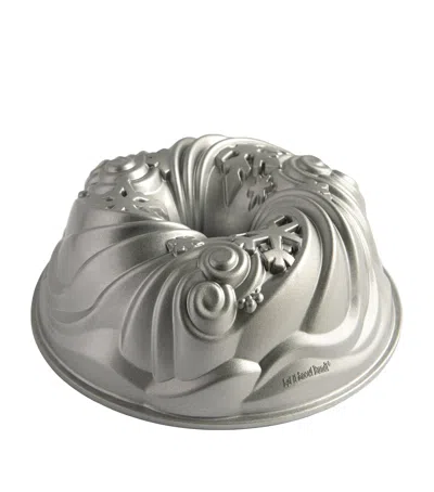 Nordicware Let It Snow Non-stick Bundt Pan In Gray