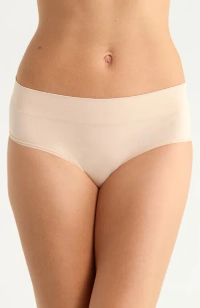 Nordstrom 3-pack Seamless Hipster Briefs In Gold