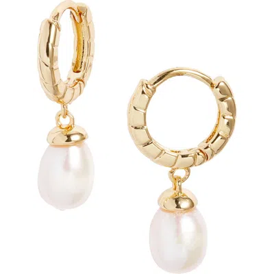 Nordstrom Demi Fine Freshwater Pearl Drop Hoop Earrings In Gold