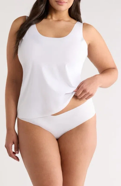 Nordstrom Everyday Invisible Edge Tank In White