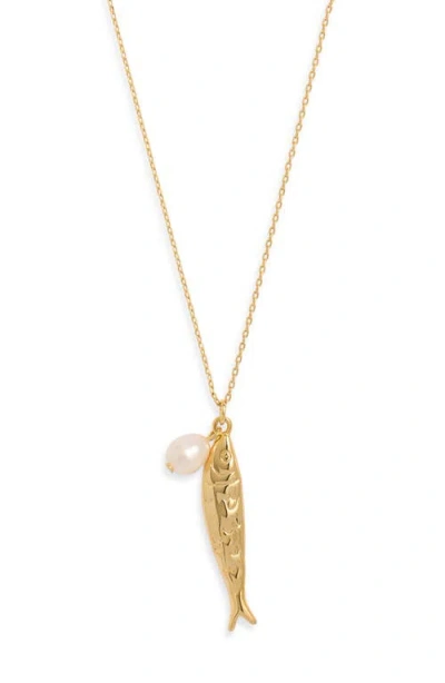 Nordstrom Freshwater Pearl Fish Pendant Necklace In Gold