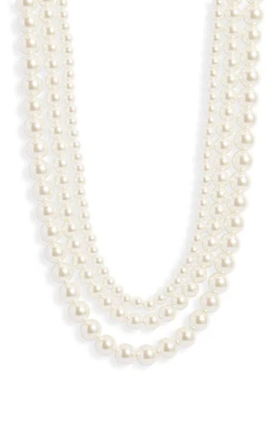 Nordstrom Graduated Imitation Pearl 18-inch Collar Necklace In Gold