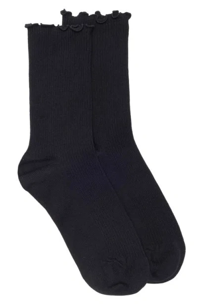 Nordstrom Lettuce Edge Quarter Crew Socks In Black