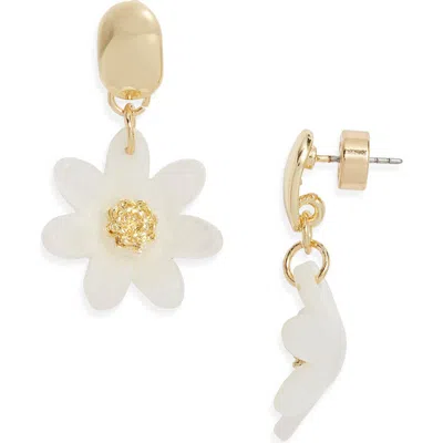 Nordstrom Petal Drop Earrings In Gold