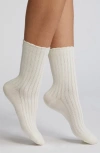 Nordstrom Pointelle Scalloped Edge Crew Socks In White