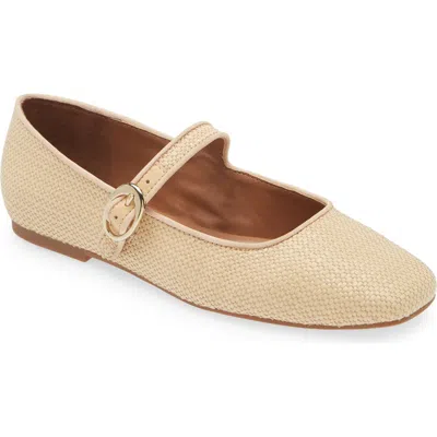Nordstrom Rack Acinda Flat In Tan Light