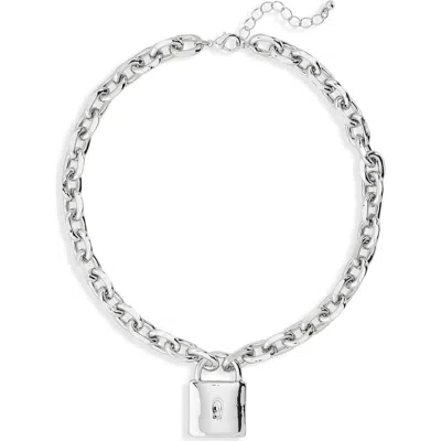 Nordstrom Rack Chunky Chain Lock Pendant Necklace In White