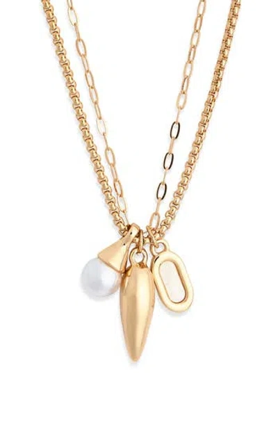 Nordstrom Rack Cluster Charm Necklace In Gold