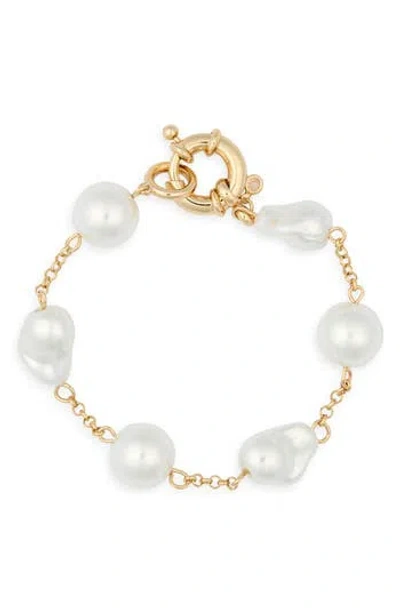Nordstrom Rack Faux Pearl Chain Bracelet In Gold