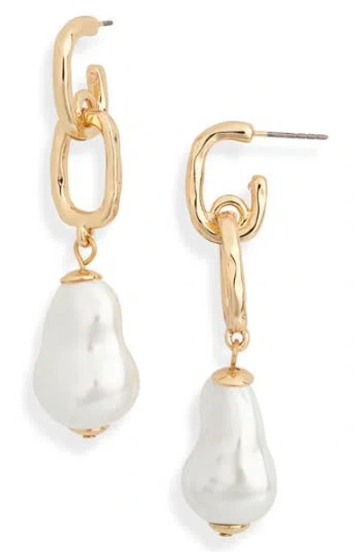 Nordstrom Rack Faux Pearl Link Drop Earrings In Gold