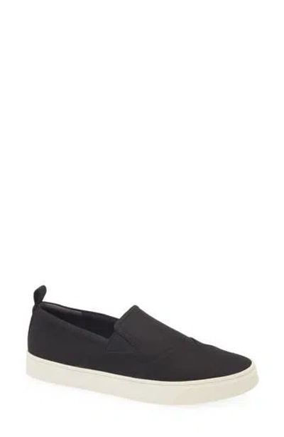 Nordstrom Rack Finegan Slip-on Sneaker In Black