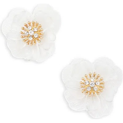 Nordstrom Rack Frosted Flower Stud Earrings In Gold