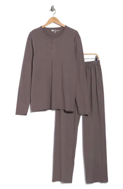 Nordstrom Rack Henley Pajamas Set In Brown