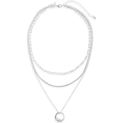 Nordstrom Rack Layered Chain Necklace In Silver