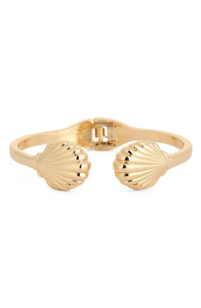 Nordstrom Rack Metal Shell Cuff Bracelet In Gold