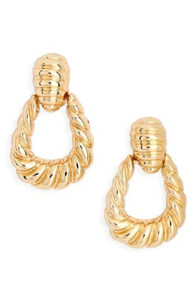 Nordstrom Rack Ribbed Doorknocker Stud Earrings In Gold