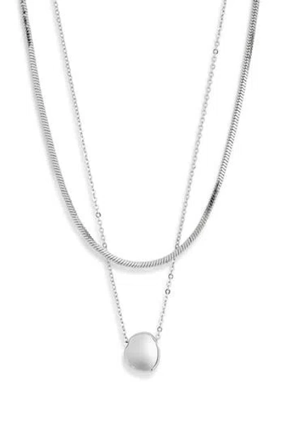 Nordstrom Rack Set Of 2 Demi Fine Chain Pendant Necklaces In Metallic
