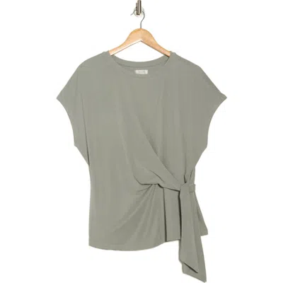 Nordstrom Rack Short Sleeve Tie Detail Top