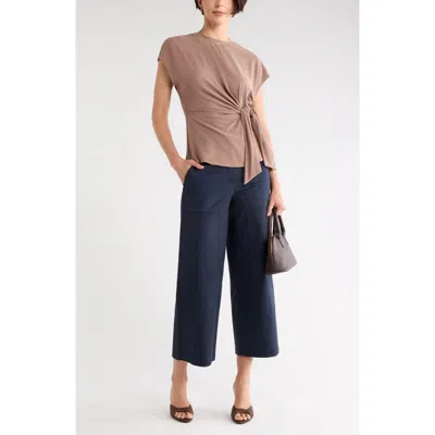 Nordstrom Rack Short Sleeve Tie Detail Top In Brown