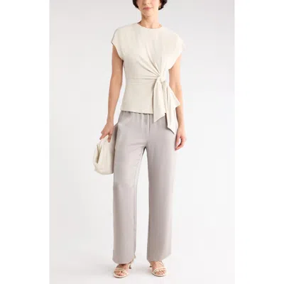 Nordstrom Rack Short Sleeve Tie Detail Top In Neutral