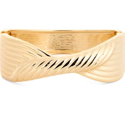 Nordstrom Rack Textured Bold Hinge Bracelet In Gold