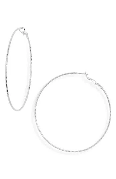 Nordstrom Rack Textured Wire Hoop Earrings In Silver