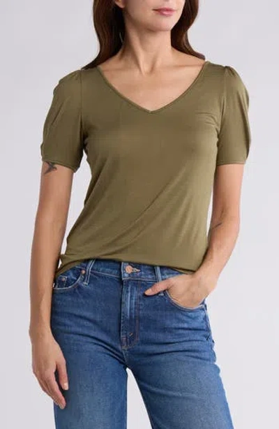 Nordstrom Rack V-neck Pleated T-shirt In Olive Burnt