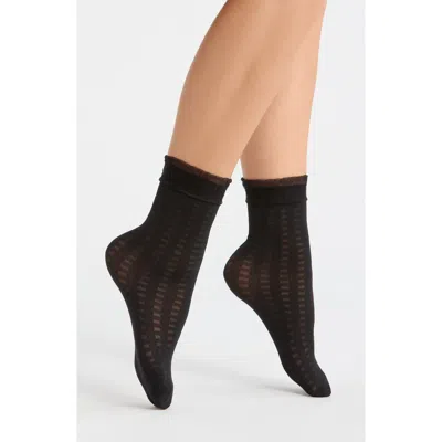 Nordstrom Ruffle Top Sheer Anklet Socks In Black
