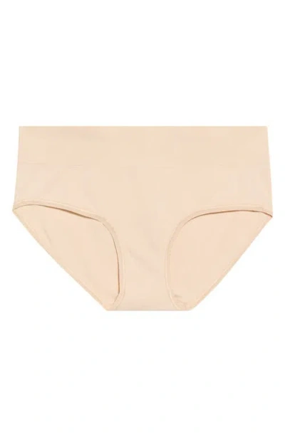 Nordstrom Seamless Hipster Briefs In Neutral