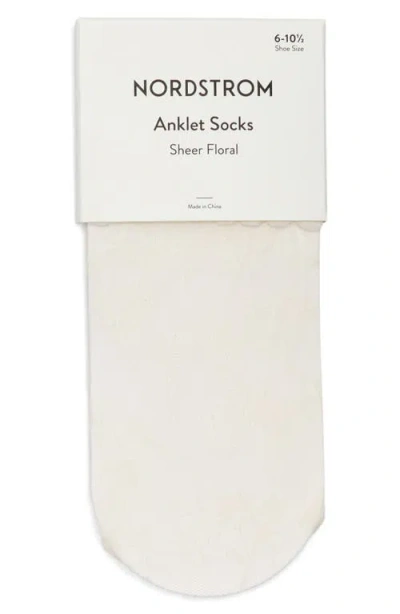 Nordstrom Sheer Lace Ankle Socks In White