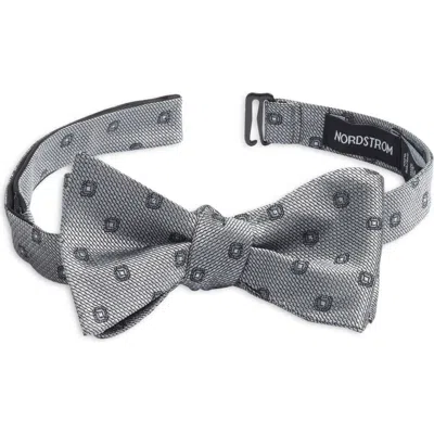 Nordstrom Silk Bow Tie In Silver