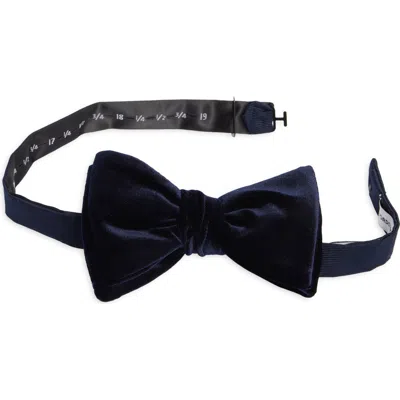 Nordstrom Solid Velvet Bow Tie In Navy