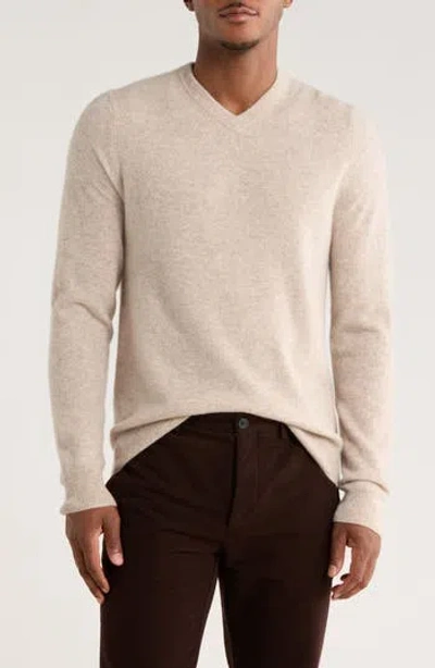 Nordstrom V-neck Cashmere Sweater In Neutral