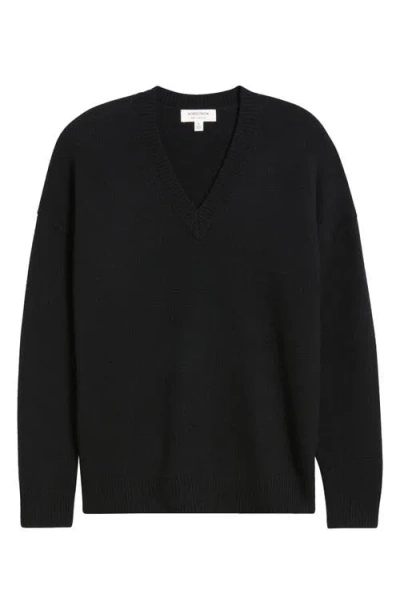 Nordstrom V-neck Wool & Cashmere Sweater In Black