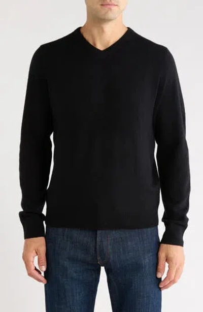 Nordstrom V-neck Cashmere Sweater In Black